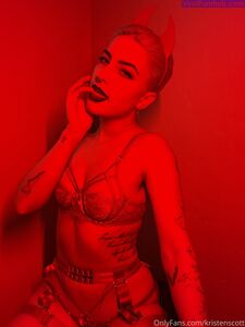 Kristenscott Onlyfans Latest Premium Leaks